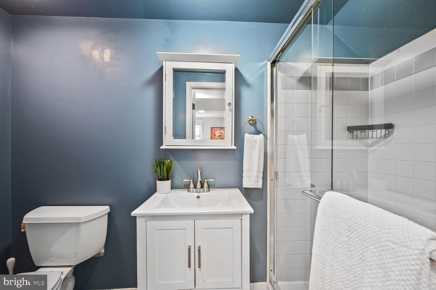 4330 RIVER RD NW, WASHINGTON, District Of Columbia 20016, 3 Bedrooms Bedrooms, ,2 BathroomsBathrooms,Residential,For sale,4330 RIVER RD NW,DCDC2199468 MLS # DCDC2199468