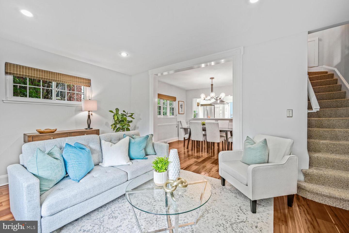 4330 RIVER RD NW, WASHINGTON, District Of Columbia 20016, 3 Bedrooms Bedrooms, ,2 BathroomsBathrooms,Residential,For sale,4330 RIVER RD NW,DCDC2199468 MLS # DCDC2199468