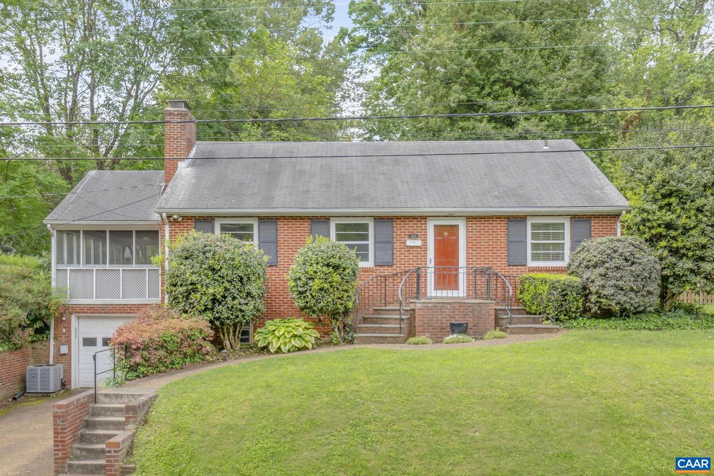 1221 GREENWAY RD, CHARLOTTESVILLE, Virginia 22903, 3 Bedrooms Bedrooms, ,2 BathroomsBathrooms,Residential,For sale,1221 GREENWAY RD,664201 MLS # 664201