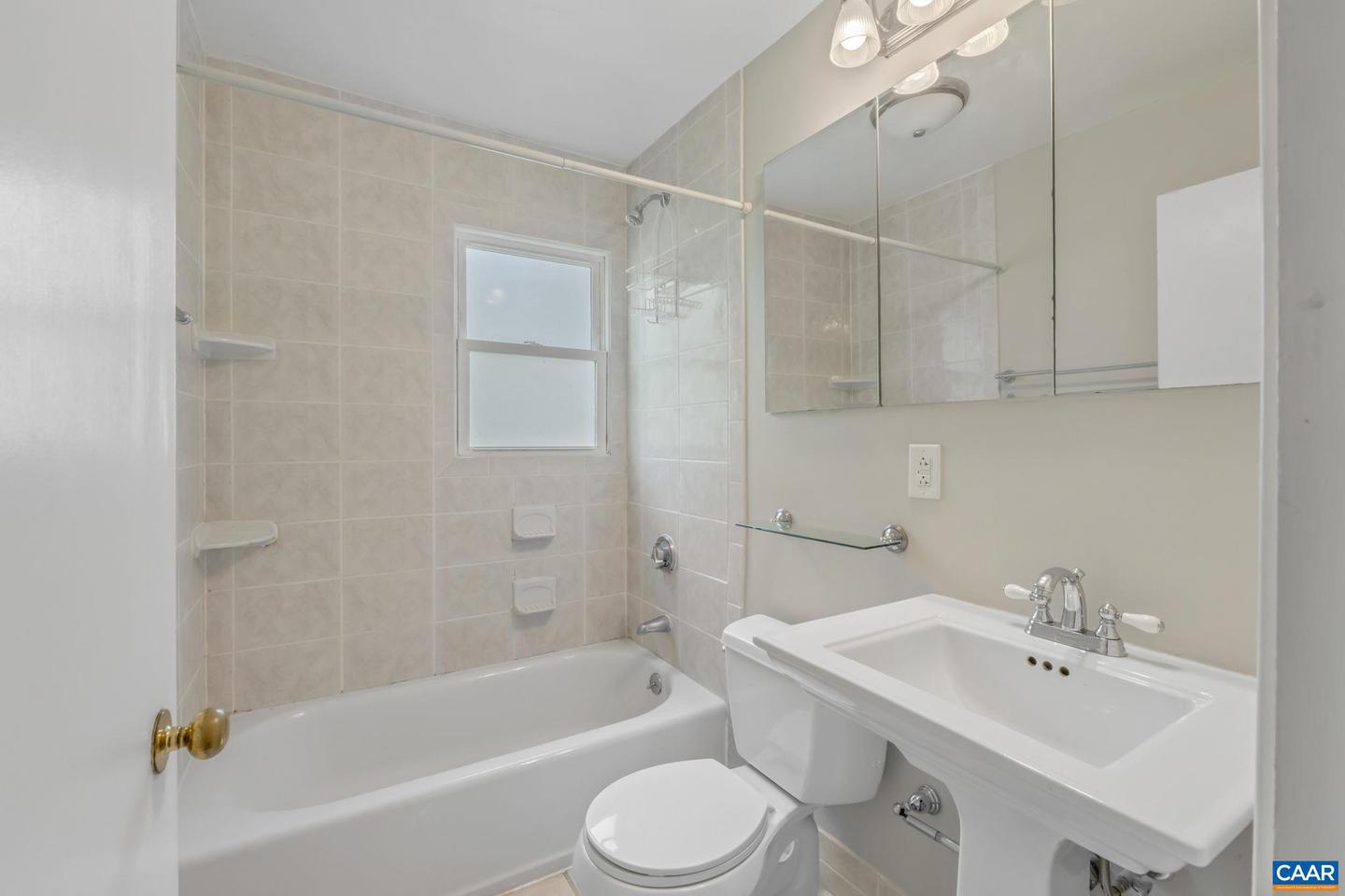 1221 GREENWAY RD, CHARLOTTESVILLE, Virginia 22903, 3 Bedrooms Bedrooms, ,2 BathroomsBathrooms,Residential,For sale,1221 GREENWAY RD,664201 MLS # 664201