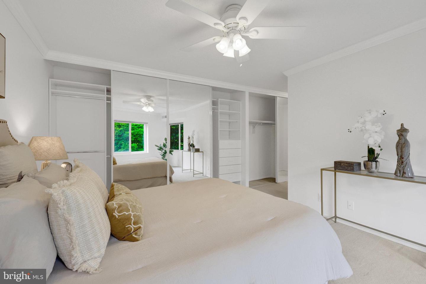 8360 GREENSBORO DR #212, MCLEAN, Virginia 22102, 3 Bedrooms Bedrooms, ,2 BathroomsBathrooms,Residential,For sale,8360 GREENSBORO DR #212,VAFX2238966 MLS # VAFX2238966