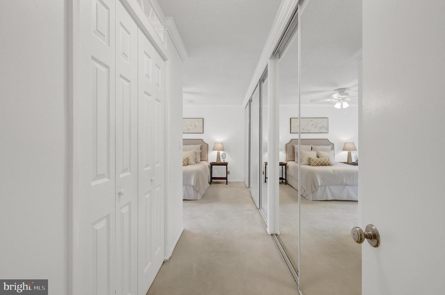 8360 GREENSBORO DR #212, MCLEAN, Virginia 22102, 3 Bedrooms Bedrooms, ,2 BathroomsBathrooms,Residential,For sale,8360 GREENSBORO DR #212,VAFX2238966 MLS # VAFX2238966