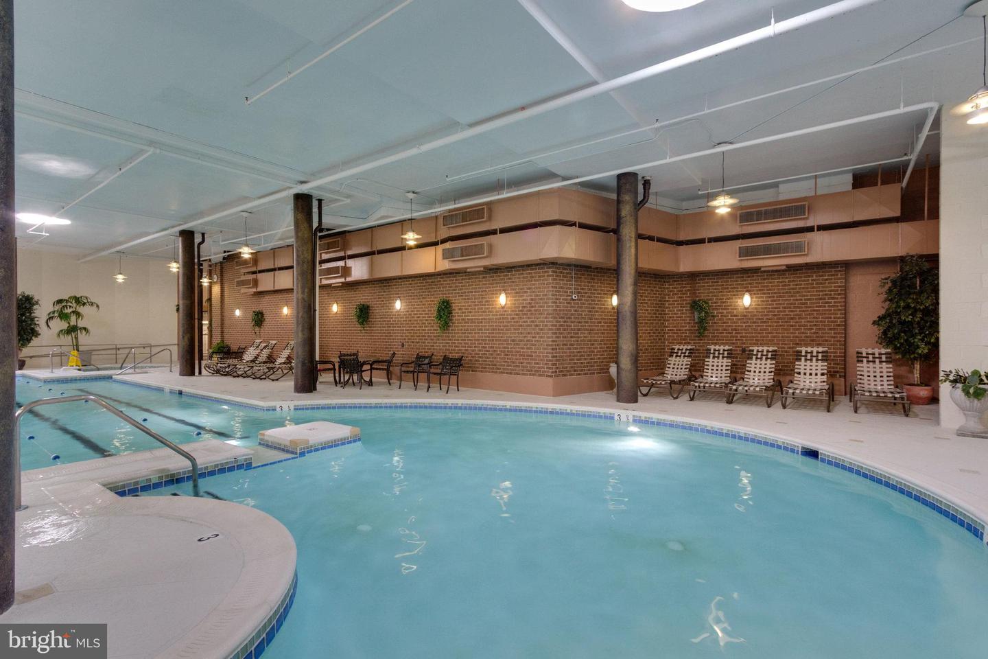 8360 GREENSBORO DR #212, MCLEAN, Virginia 22102, 3 Bedrooms Bedrooms, ,2 BathroomsBathrooms,Residential,For sale,8360 GREENSBORO DR #212,VAFX2238966 MLS # VAFX2238966