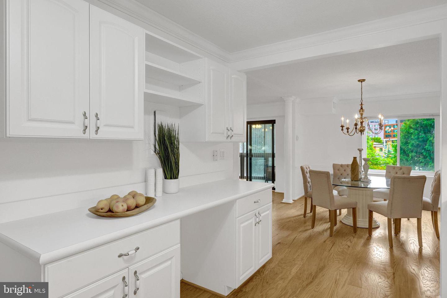 8360 GREENSBORO DR #212, MCLEAN, Virginia 22102, 3 Bedrooms Bedrooms, ,2 BathroomsBathrooms,Residential,For sale,8360 GREENSBORO DR #212,VAFX2238966 MLS # VAFX2238966
