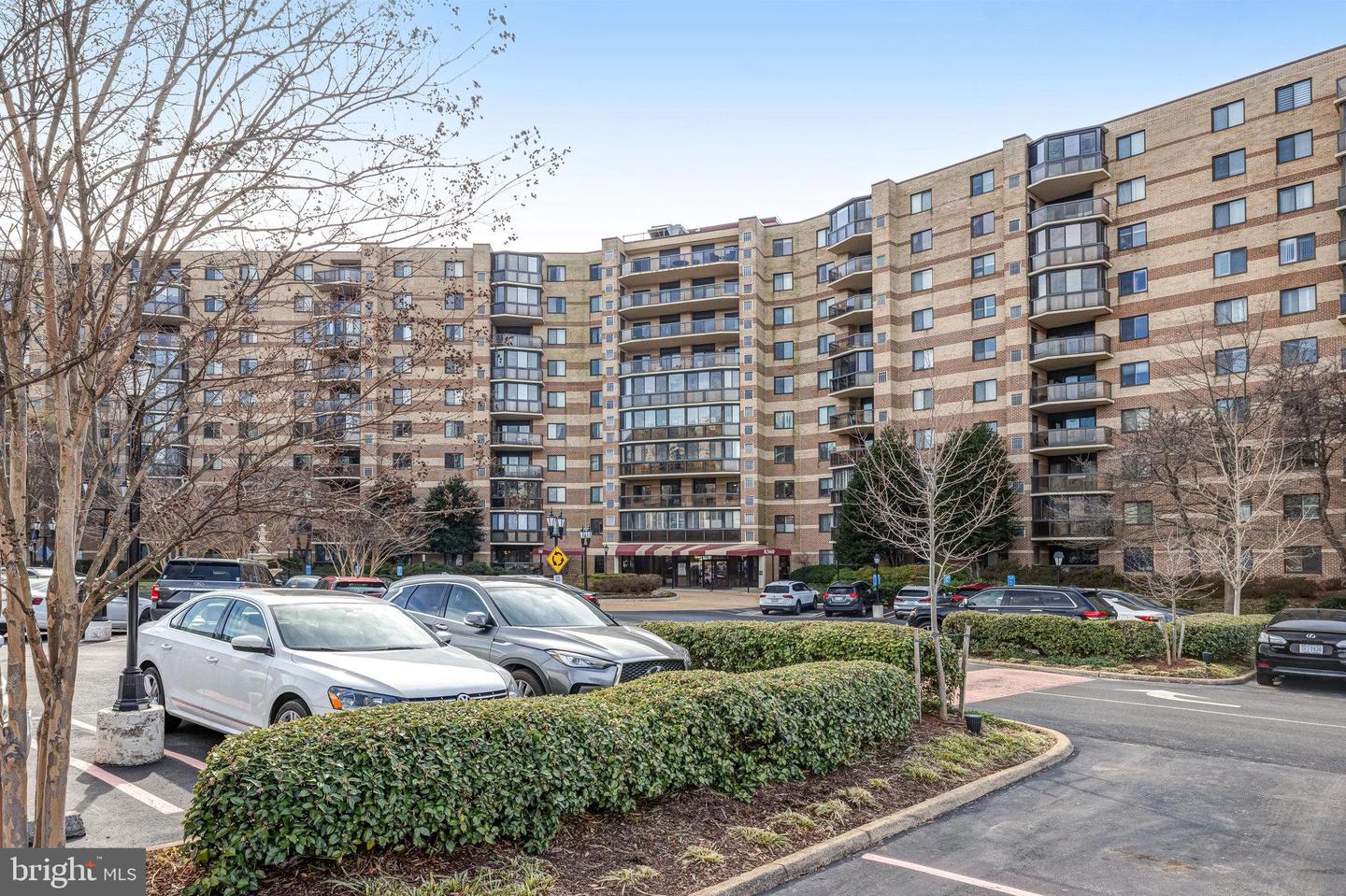 8360 GREENSBORO DR #212, MCLEAN, Virginia 22102, 3 Bedrooms Bedrooms, ,2 BathroomsBathrooms,Residential,For sale,8360 GREENSBORO DR #212,VAFX2238966 MLS # VAFX2238966