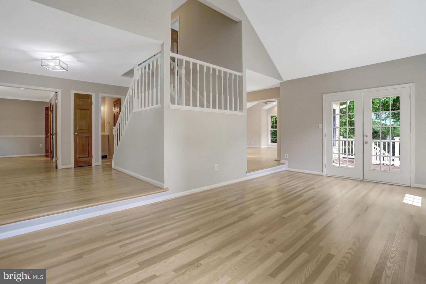 9241 NORTHEDGE DR, SPRINGFIELD, Virginia 22153, 4 Bedrooms Bedrooms, ,3 BathroomsBathrooms,Residential,For sale,9241 NORTHEDGE DR,VAFX2239164 MLS # VAFX2239164