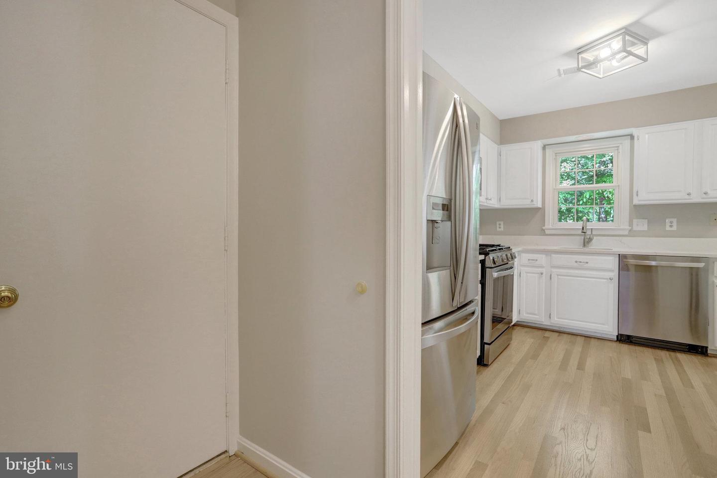 9241 NORTHEDGE DR, SPRINGFIELD, Virginia 22153, 4 Bedrooms Bedrooms, ,3 BathroomsBathrooms,Residential,For sale,9241 NORTHEDGE DR,VAFX2239164 MLS # VAFX2239164