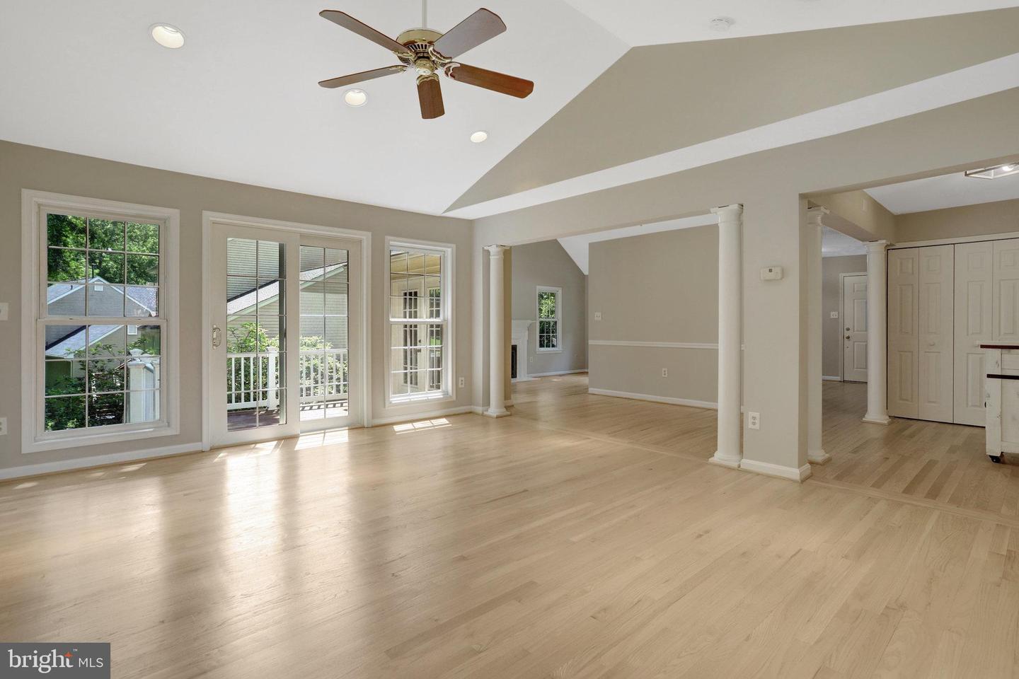 9241 NORTHEDGE DR, SPRINGFIELD, Virginia 22153, 4 Bedrooms Bedrooms, ,3 BathroomsBathrooms,Residential,For sale,9241 NORTHEDGE DR,VAFX2239164 MLS # VAFX2239164
