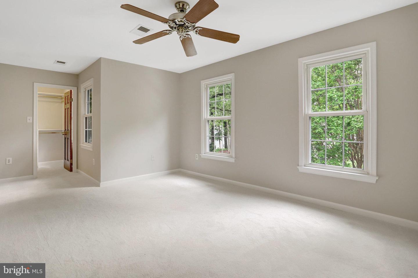 9241 NORTHEDGE DR, SPRINGFIELD, Virginia 22153, 4 Bedrooms Bedrooms, ,3 BathroomsBathrooms,Residential,For sale,9241 NORTHEDGE DR,VAFX2239164 MLS # VAFX2239164