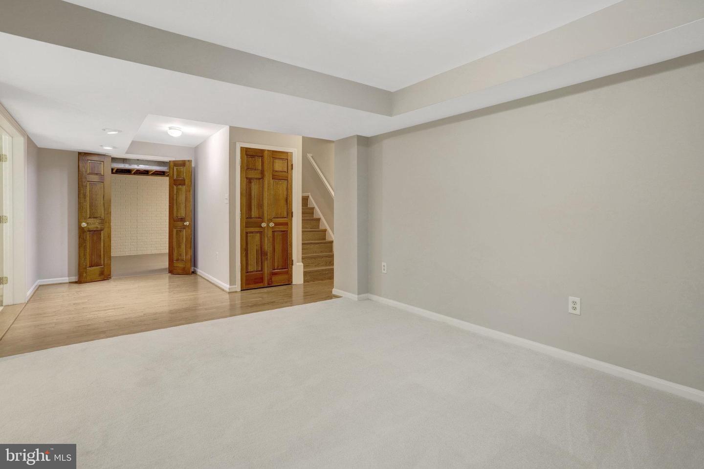 9241 NORTHEDGE DR, SPRINGFIELD, Virginia 22153, 4 Bedrooms Bedrooms, ,3 BathroomsBathrooms,Residential,For sale,9241 NORTHEDGE DR,VAFX2239164 MLS # VAFX2239164
