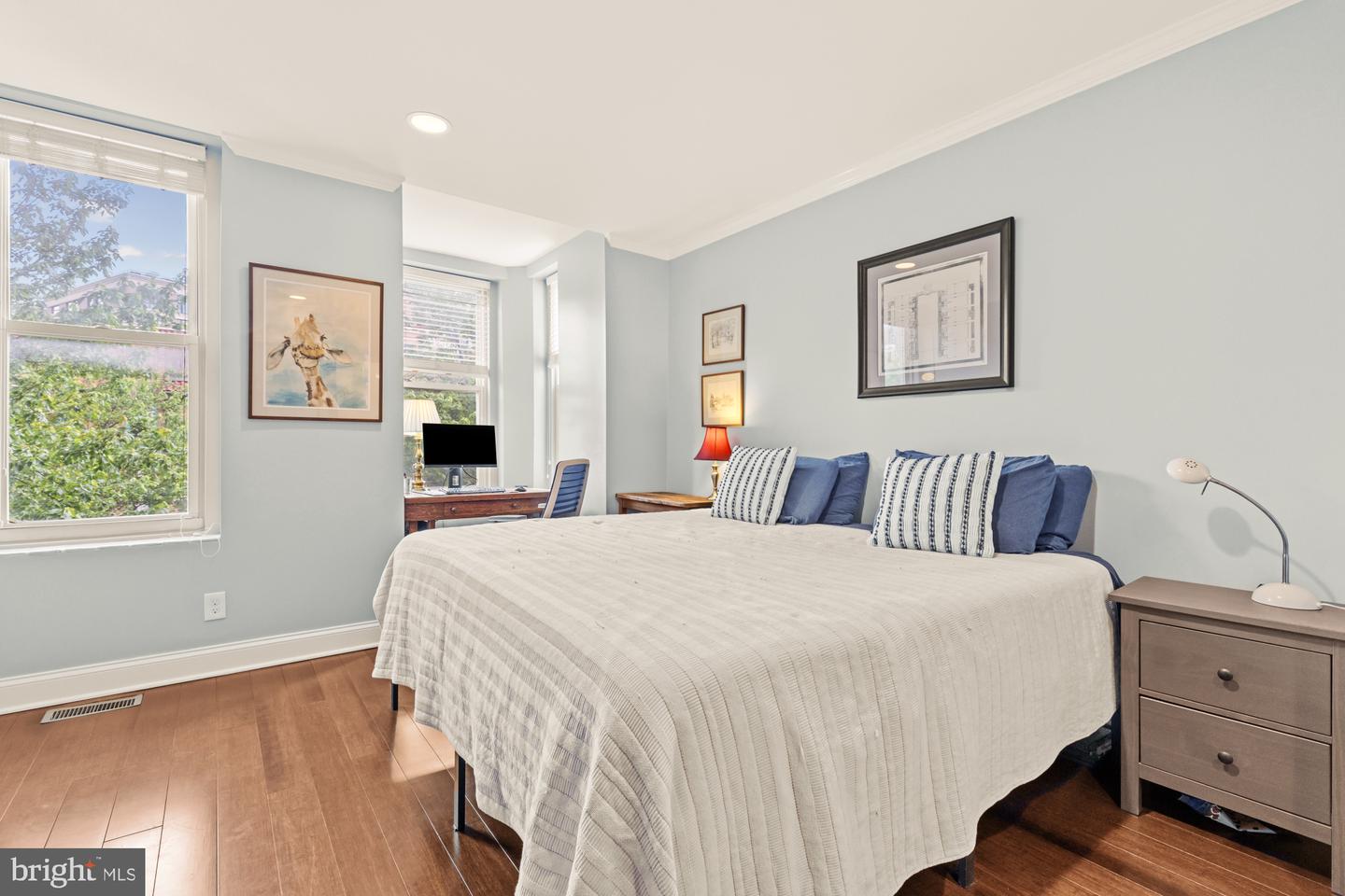 447 M ST NW, WASHINGTON, District Of Columbia 20001, 3 Bedrooms Bedrooms, ,3 BathroomsBathrooms,Residential,For sale,447 M ST NW,DCDC2199830 MLS # DCDC2199830