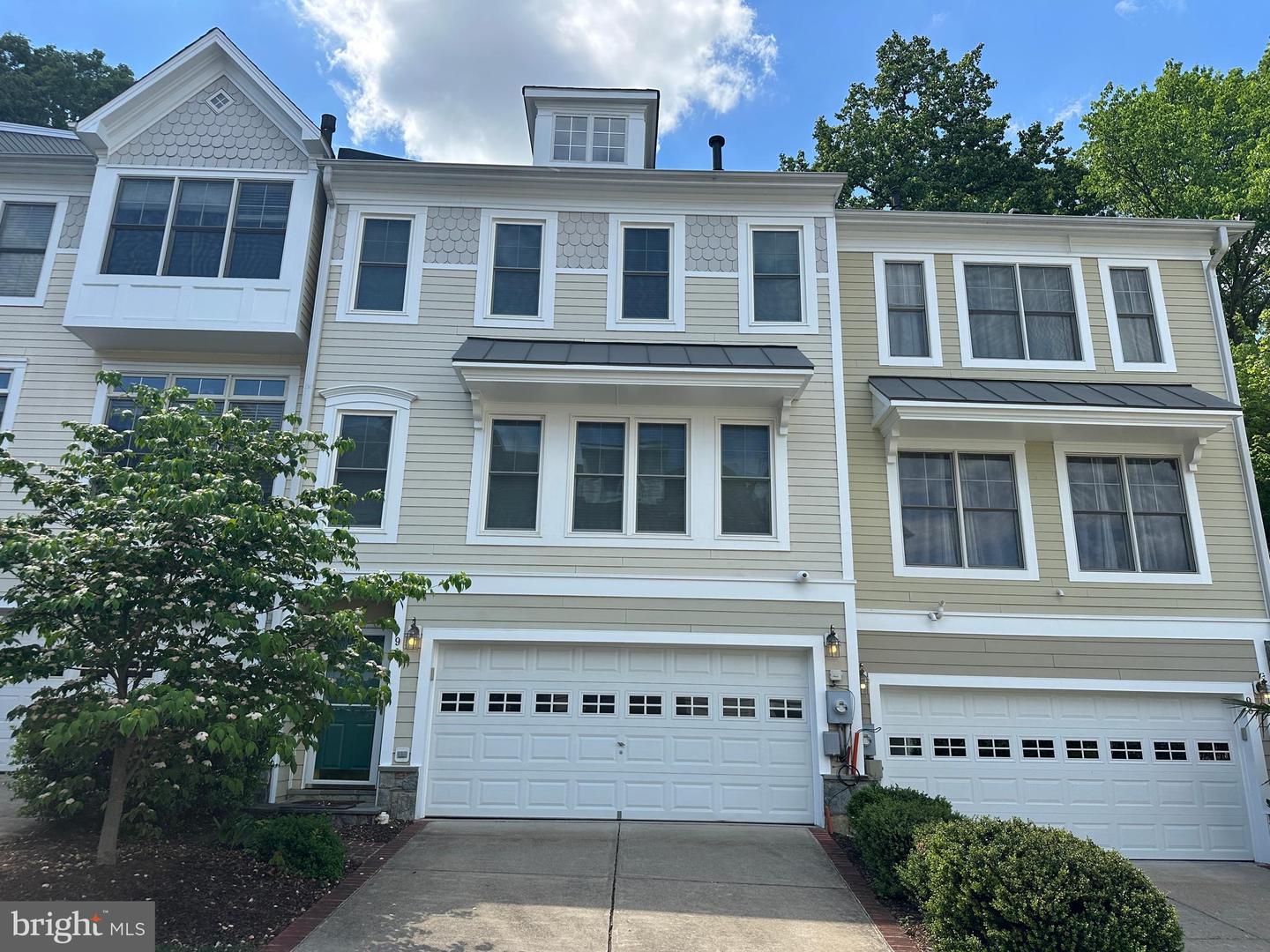93 HERON LN, OCCOQUAN, Virginia 22125, 4 Bedrooms Bedrooms, ,3 BathroomsBathrooms,Residential,For sale,93 HERON LN,VAPW2094362 MLS # VAPW2094362
