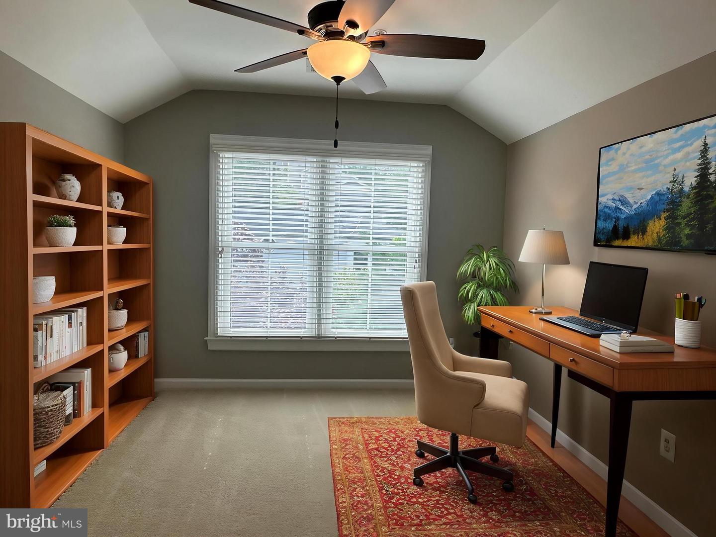 93 HERON LN, OCCOQUAN, Virginia 22125, 4 Bedrooms Bedrooms, ,3 BathroomsBathrooms,Residential,For sale,93 HERON LN,VAPW2094362 MLS # VAPW2094362