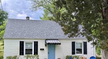 239 SHAMROCK RD, CHARLOTTESVILLE, Virginia 22903, 2 Bedrooms Bedrooms, ,1 BathroomBathrooms,Residential,For sale,239 SHAMROCK RD,664322 MLS # 664322