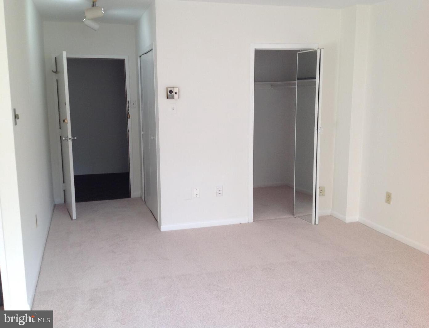 6641 WAKEFIELD DR #105, ALEXANDRIA, Virginia 22307, 1 Bedroom Bedrooms, ,1 BathroomBathrooms,Residential,For sale,6641 WAKEFIELD DR #105,VAFX2239888 MLS # VAFX2239888