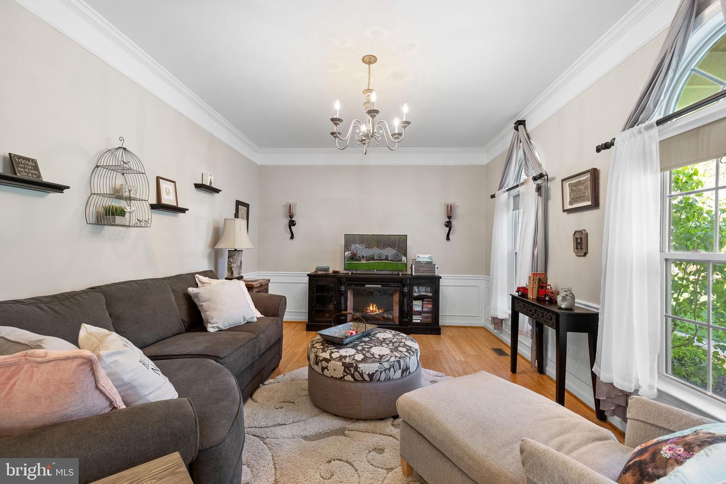 264 HOLLY BERRY RD, FREDERICKSBURG, Virginia 22406, 3 Bedrooms Bedrooms, ,3 BathroomsBathrooms,Residential,For sale,264 HOLLY BERRY RD,VAST2038656 MLS # VAST2038656