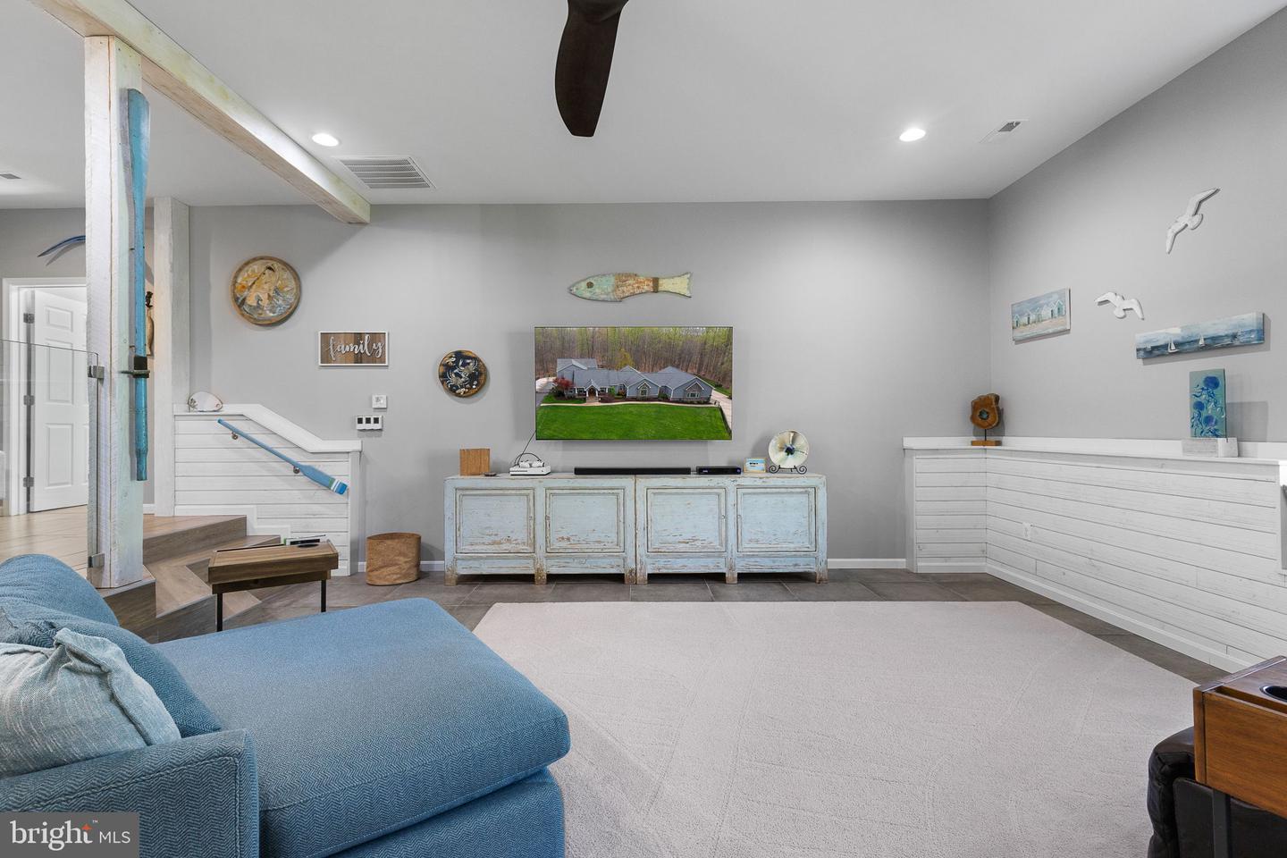 264 HOLLY BERRY RD, FREDERICKSBURG, Virginia 22406, 3 Bedrooms Bedrooms, ,3 BathroomsBathrooms,Residential,For sale,264 HOLLY BERRY RD,VAST2038656 MLS # VAST2038656