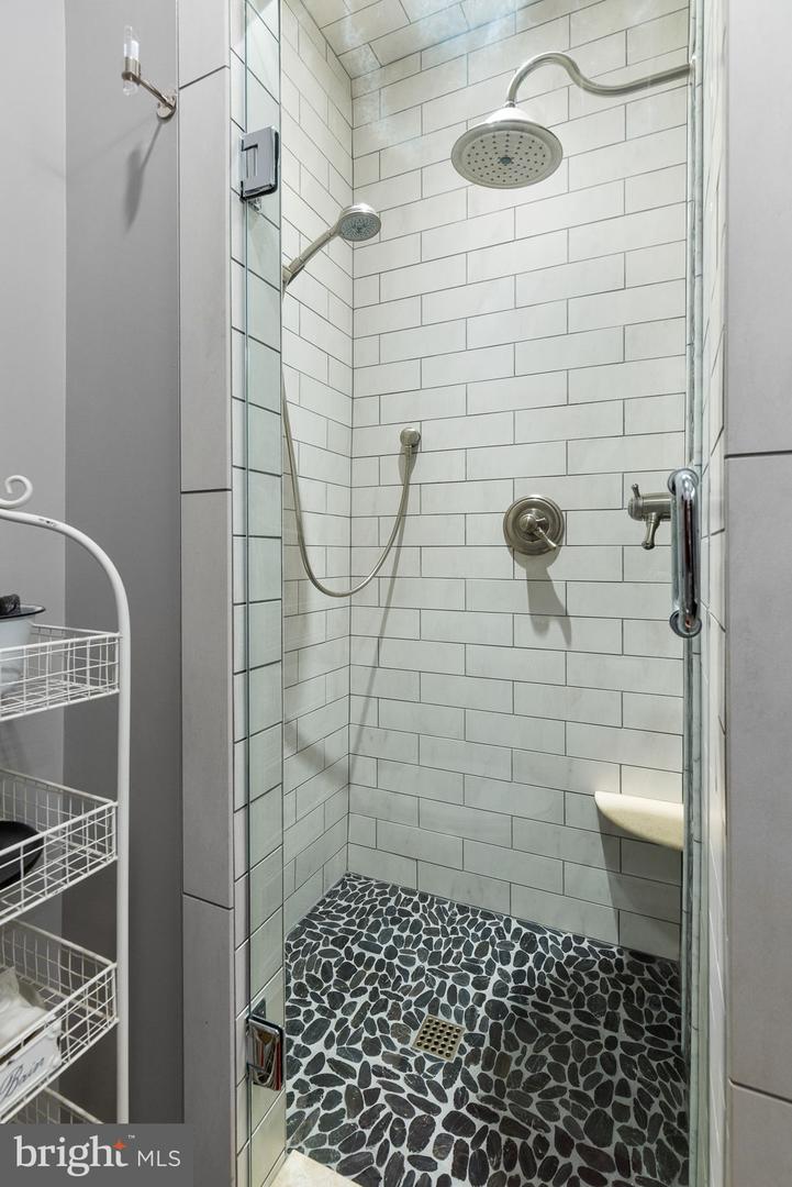 264 HOLLY BERRY RD, FREDERICKSBURG, Virginia 22406, 3 Bedrooms Bedrooms, ,3 BathroomsBathrooms,Residential,For sale,264 HOLLY BERRY RD,VAST2038656 MLS # VAST2038656