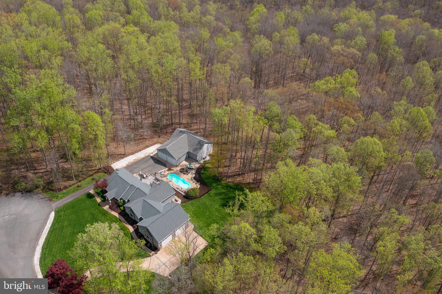 264 HOLLY BERRY RD, FREDERICKSBURG, Virginia 22406, 3 Bedrooms Bedrooms, ,3 BathroomsBathrooms,Residential,For sale,264 HOLLY BERRY RD,VAST2038656 MLS # VAST2038656