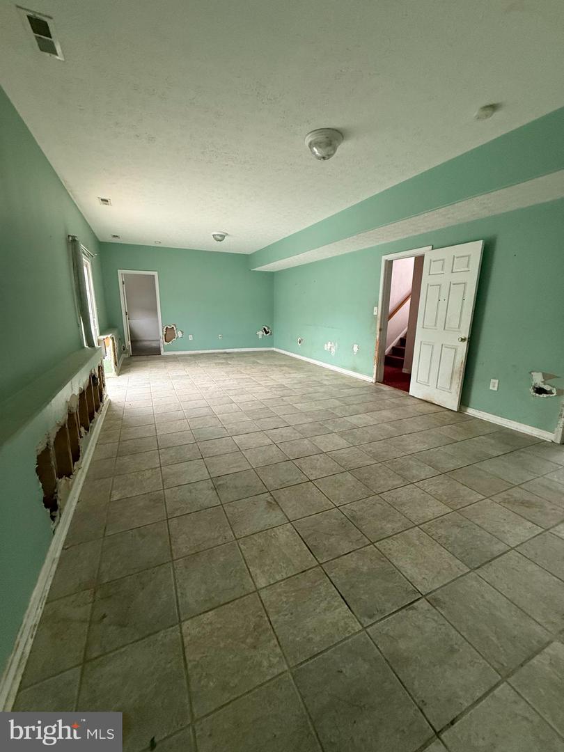 23236 TRIPLE CROWN DR, RUTHER GLEN, Virginia 22546, 4 Bedrooms Bedrooms, ,3 BathroomsBathrooms,Residential,For sale,23236 TRIPLE CROWN DR,VACV2008128 MLS # VACV2008128