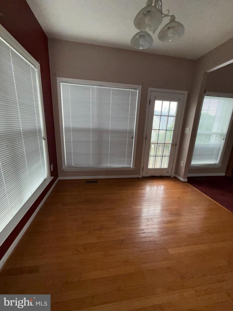 23236 TRIPLE CROWN DR, RUTHER GLEN, Virginia 22546, 4 Bedrooms Bedrooms, ,3 BathroomsBathrooms,Residential,For sale,23236 TRIPLE CROWN DR,VACV2008128 MLS # VACV2008128