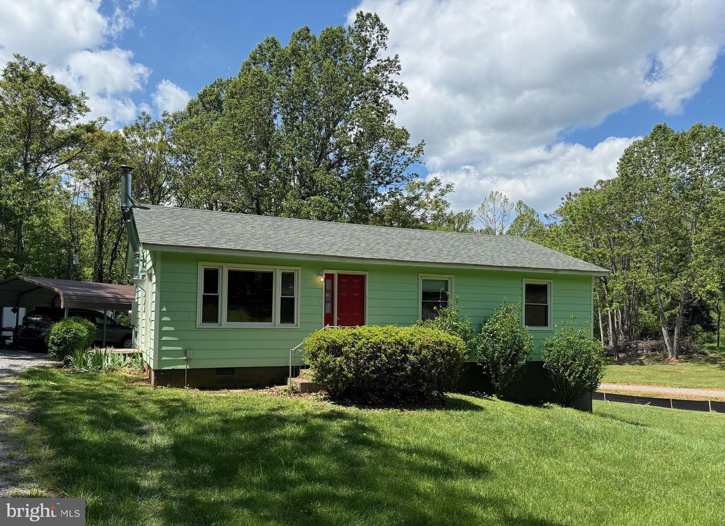 11161 JACKSONTOWN RD, SOMERSET, Virginia 22972, 3 Bedrooms Bedrooms, ,1 BathroomBathrooms,Residential,For sale,11161 JACKSONTOWN RD,VAOR2009628 MLS # VAOR2009628