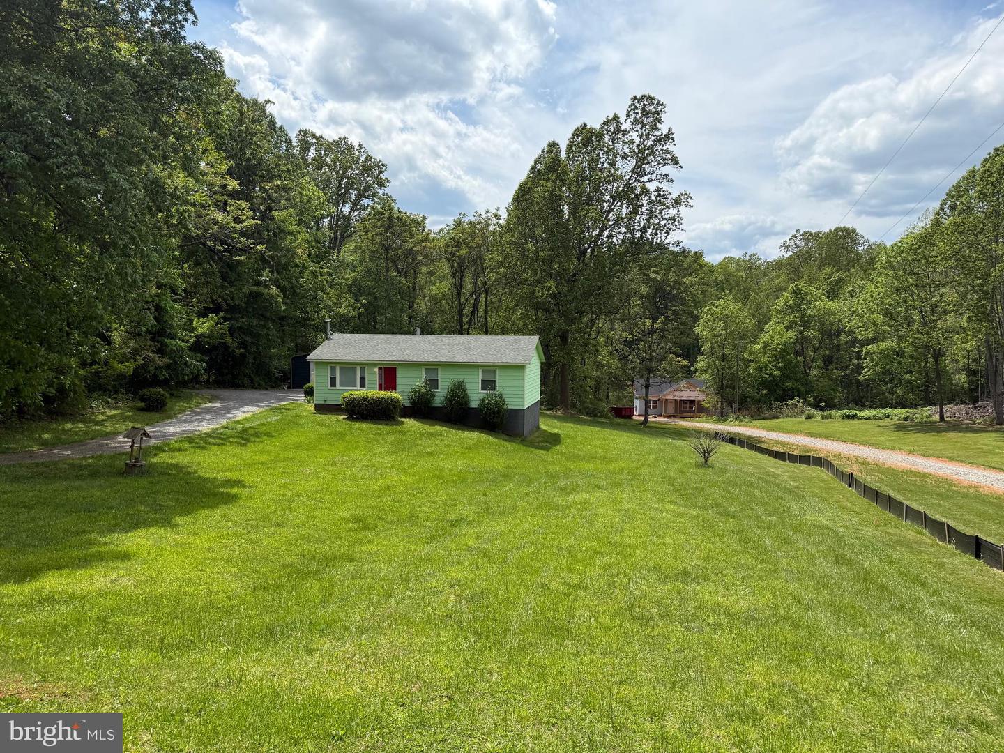 11161 JACKSONTOWN RD, SOMERSET, Virginia 22972, 3 Bedrooms Bedrooms, ,1 BathroomBathrooms,Residential,For sale,11161 JACKSONTOWN RD,VAOR2009628 MLS # VAOR2009628