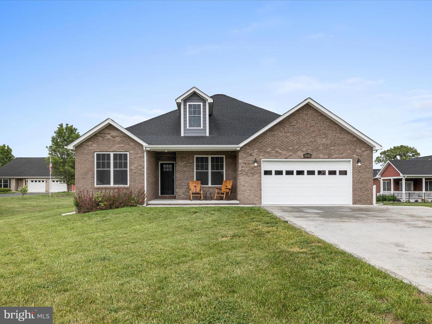 9242 MCGAHEYSVILLE RD, MC GAHEYSVILLE, Virginia 22840, 3 Bedrooms Bedrooms, ,2 BathroomsBathrooms,Residential,For sale,9242 MCGAHEYSVILLE RD,VARO2002276 MLS # VARO2002276