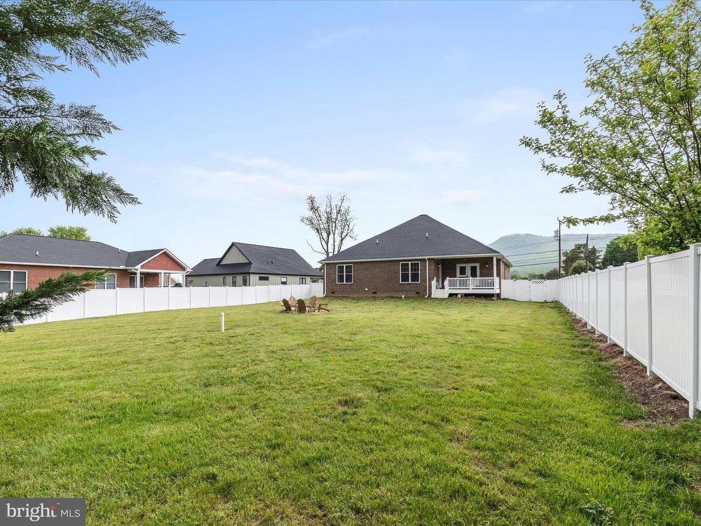 9242 MCGAHEYSVILLE RD, MC GAHEYSVILLE, Virginia 22840, 3 Bedrooms Bedrooms, ,2 BathroomsBathrooms,Residential,For sale,9242 MCGAHEYSVILLE RD,VARO2002276 MLS # VARO2002276