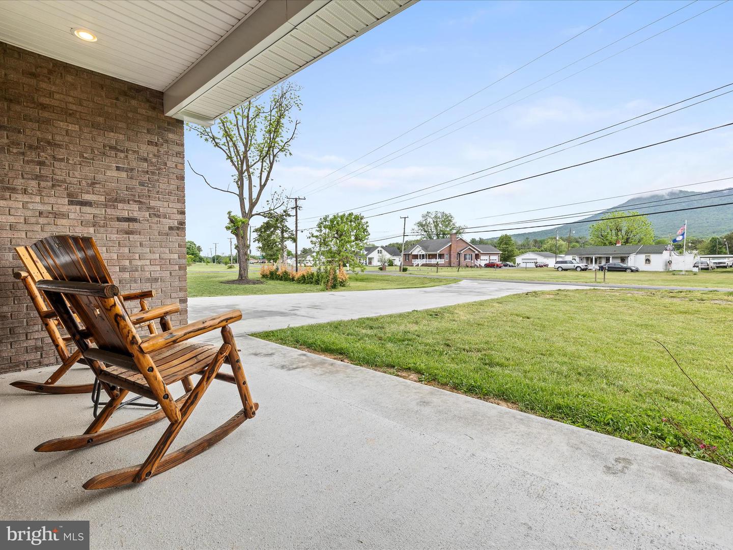 9242 MCGAHEYSVILLE RD, MC GAHEYSVILLE, Virginia 22840, 3 Bedrooms Bedrooms, ,2 BathroomsBathrooms,Residential,For sale,9242 MCGAHEYSVILLE RD,VARO2002276 MLS # VARO2002276