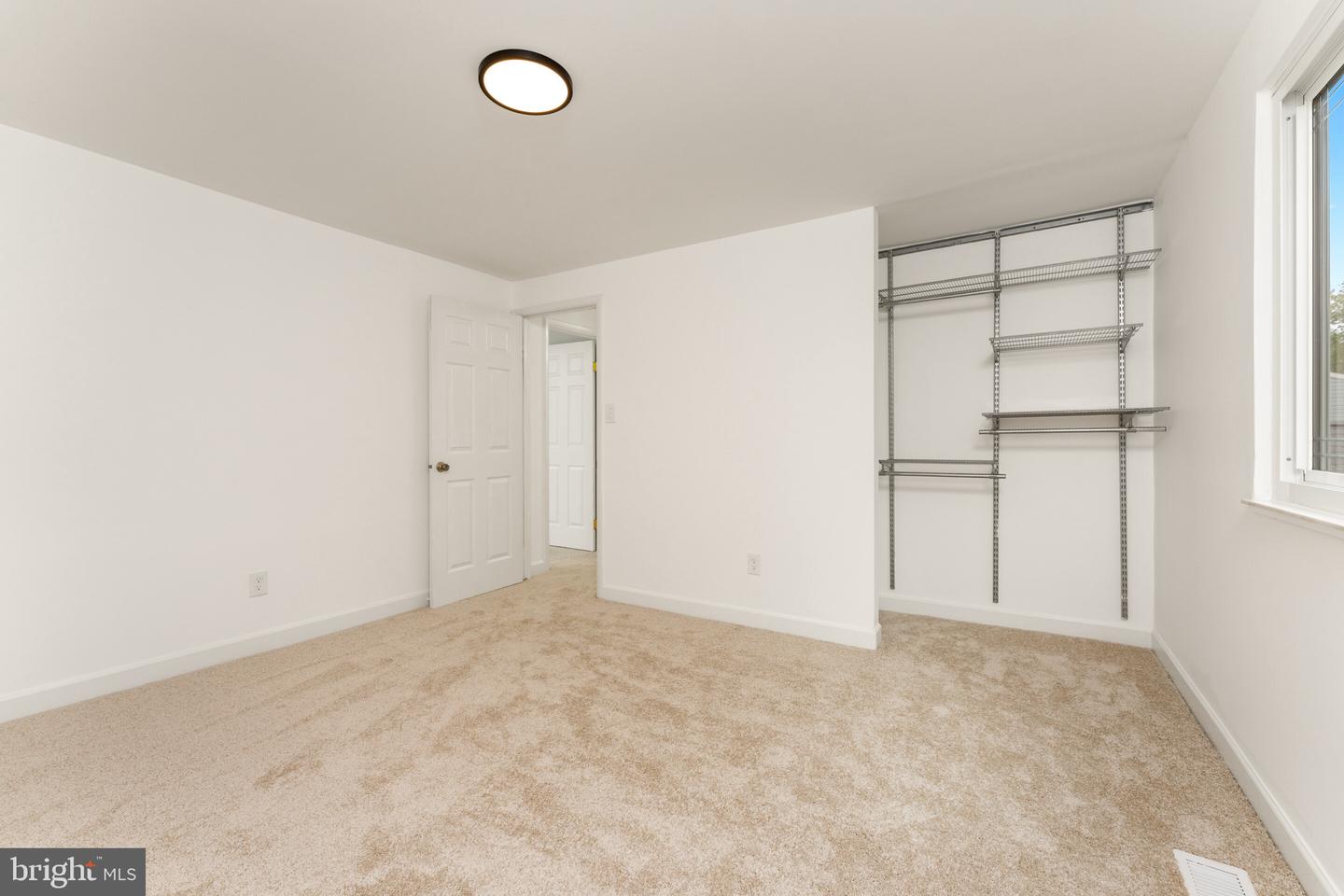 12917 FRAMINGHAM CT, HERNDON, Virginia 20171, 5 Bedrooms Bedrooms, ,3 BathroomsBathrooms,Residential,For sale,12917 FRAMINGHAM CT,VAFX2239954 MLS # VAFX2239954