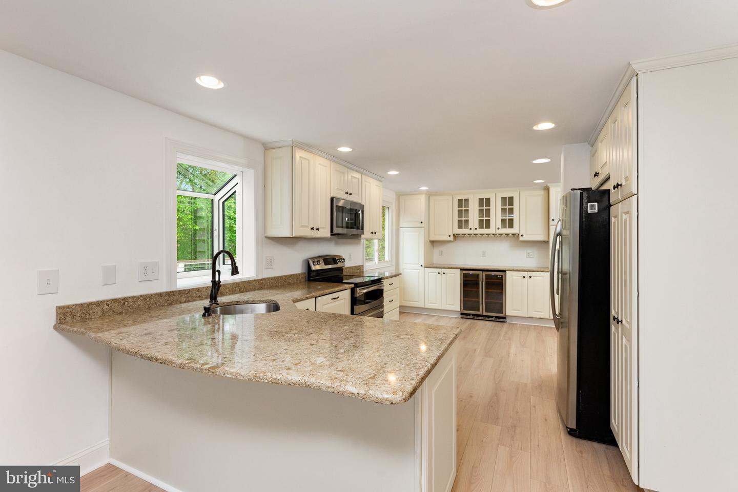 12917 FRAMINGHAM CT, HERNDON, Virginia 20171, 5 Bedrooms Bedrooms, ,3 BathroomsBathrooms,Residential,For sale,12917 FRAMINGHAM CT,VAFX2239954 MLS # VAFX2239954