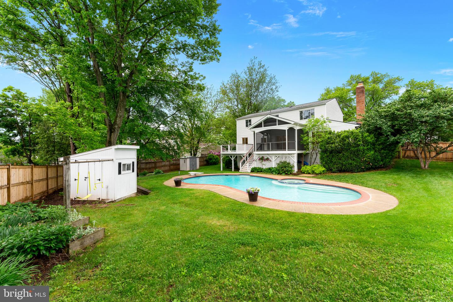 12917 FRAMINGHAM CT, HERNDON, Virginia 20171, 5 Bedrooms Bedrooms, ,3 BathroomsBathrooms,Residential,For sale,12917 FRAMINGHAM CT,VAFX2239954 MLS # VAFX2239954