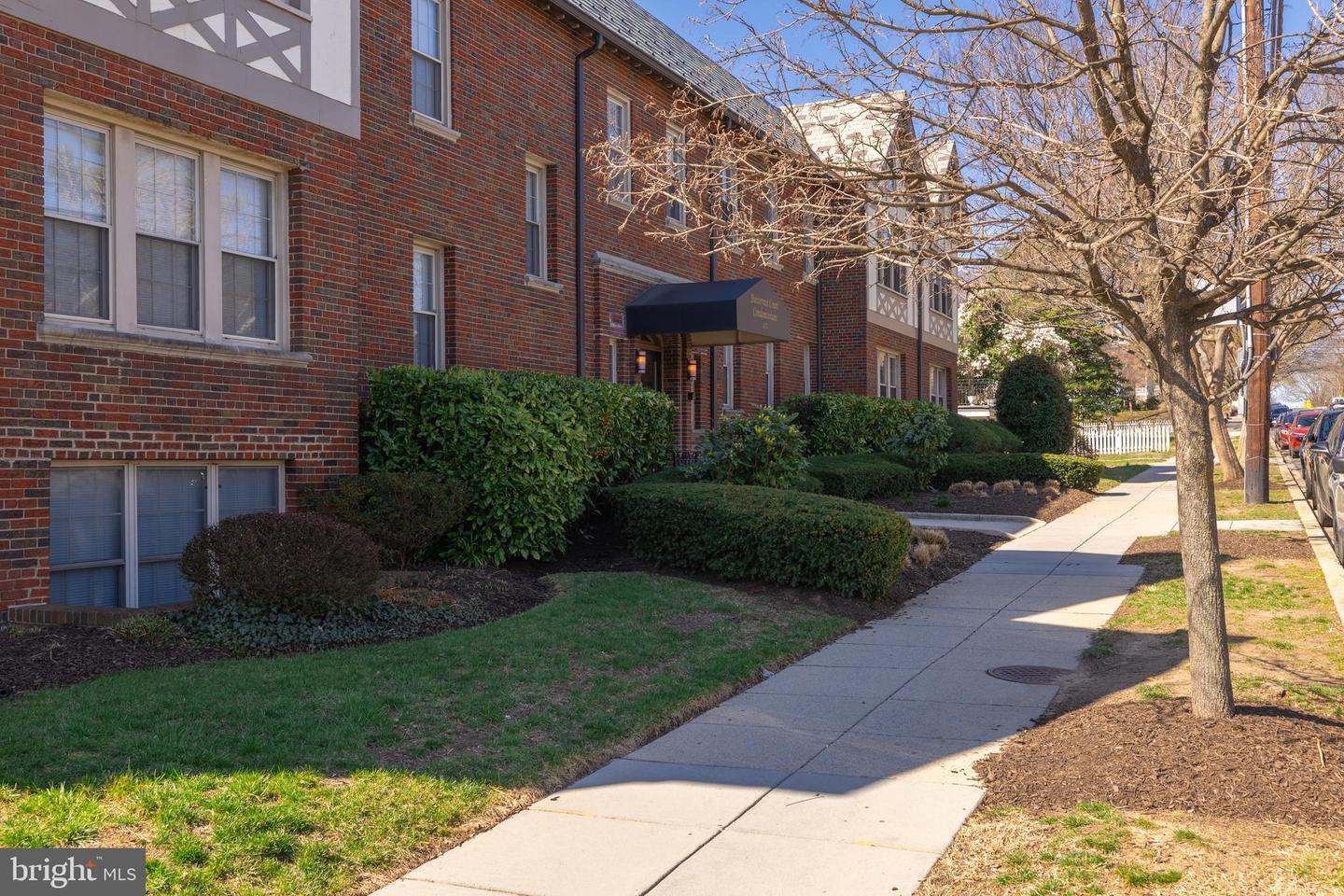 422 BUTTERNUT ST NW #111, WASHINGTON, District Of Columbia 20012, 1 Bedroom Bedrooms, ,2 BathroomsBathrooms,Residential,For sale,422 BUTTERNUT ST NW #111,DCDC2199586 MLS # DCDC2199586