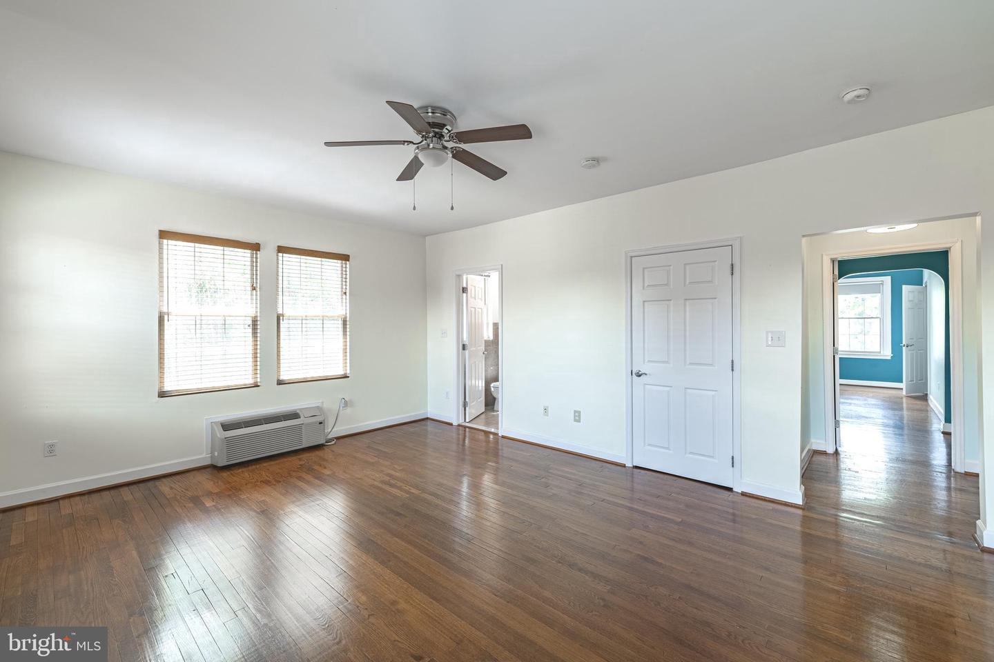 422 BUTTERNUT ST NW #111, WASHINGTON, District Of Columbia 20012, 1 Bedroom Bedrooms, ,2 BathroomsBathrooms,Residential,For sale,422 BUTTERNUT ST NW #111,DCDC2199586 MLS # DCDC2199586