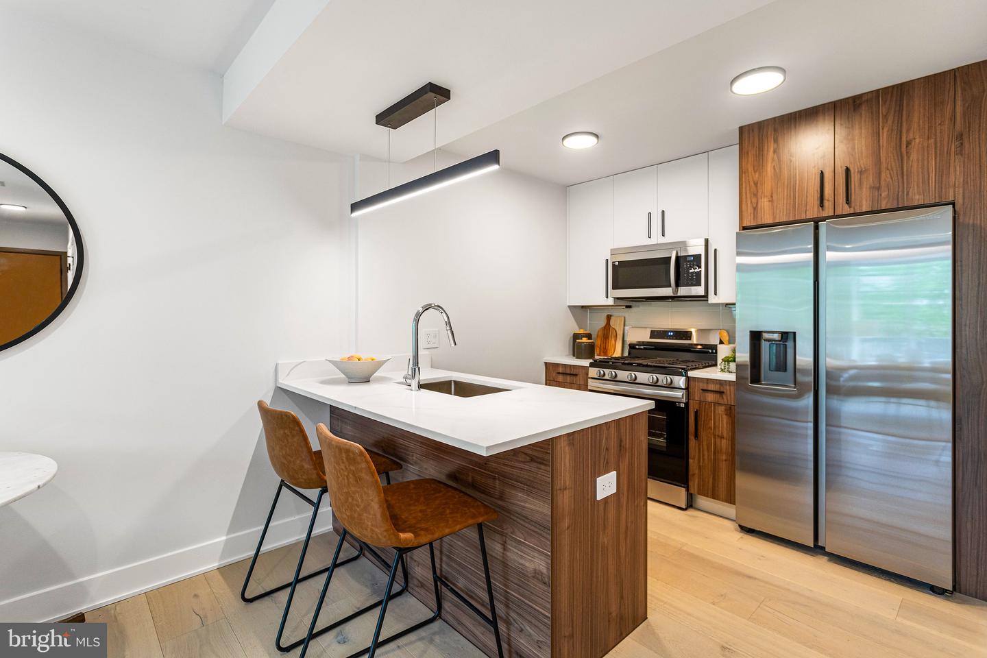 845 19TH ST NE #UNIT 7, WASHINGTON, District Of Columbia 20002, 1 Bedroom Bedrooms, ,1 BathroomBathrooms,Residential,For sale,845 19TH ST NE #UNIT 7,DCDC2199670 MLS # DCDC2199670