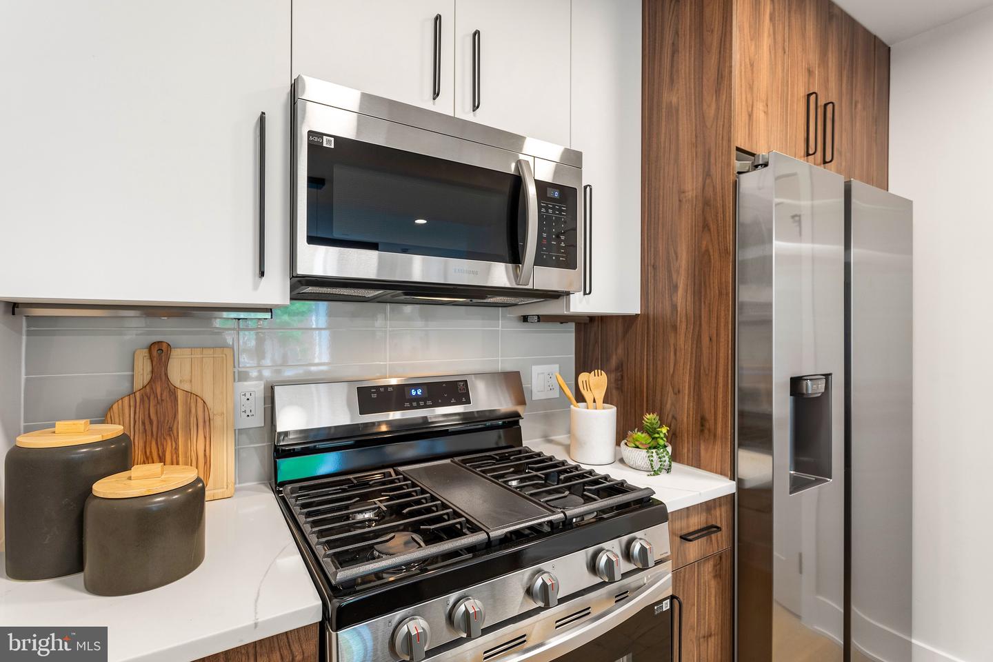 845 19TH ST NE #UNIT 7, WASHINGTON, District Of Columbia 20002, 1 Bedroom Bedrooms, ,1 BathroomBathrooms,Residential,For sale,845 19TH ST NE #UNIT 7,DCDC2199670 MLS # DCDC2199670