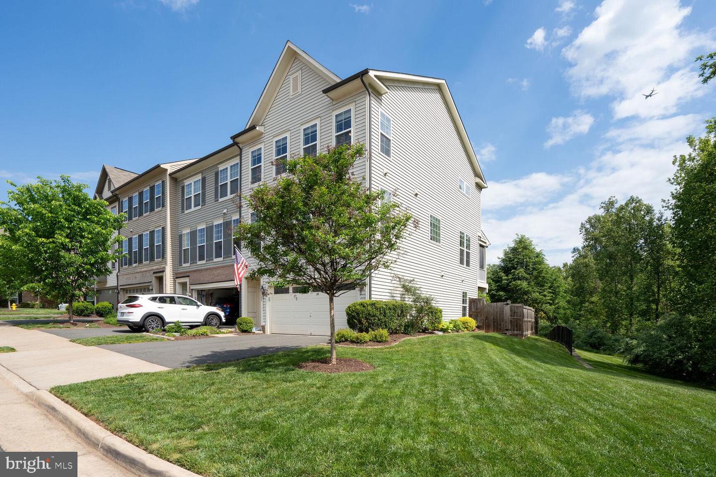 8108 HONEY BEE WAY, MANASSAS, Virginia 20111, 4 Bedrooms Bedrooms, ,3 BathroomsBathrooms,Residential,For sale,8108 HONEY BEE WAY,VAPW2094282 MLS # VAPW2094282