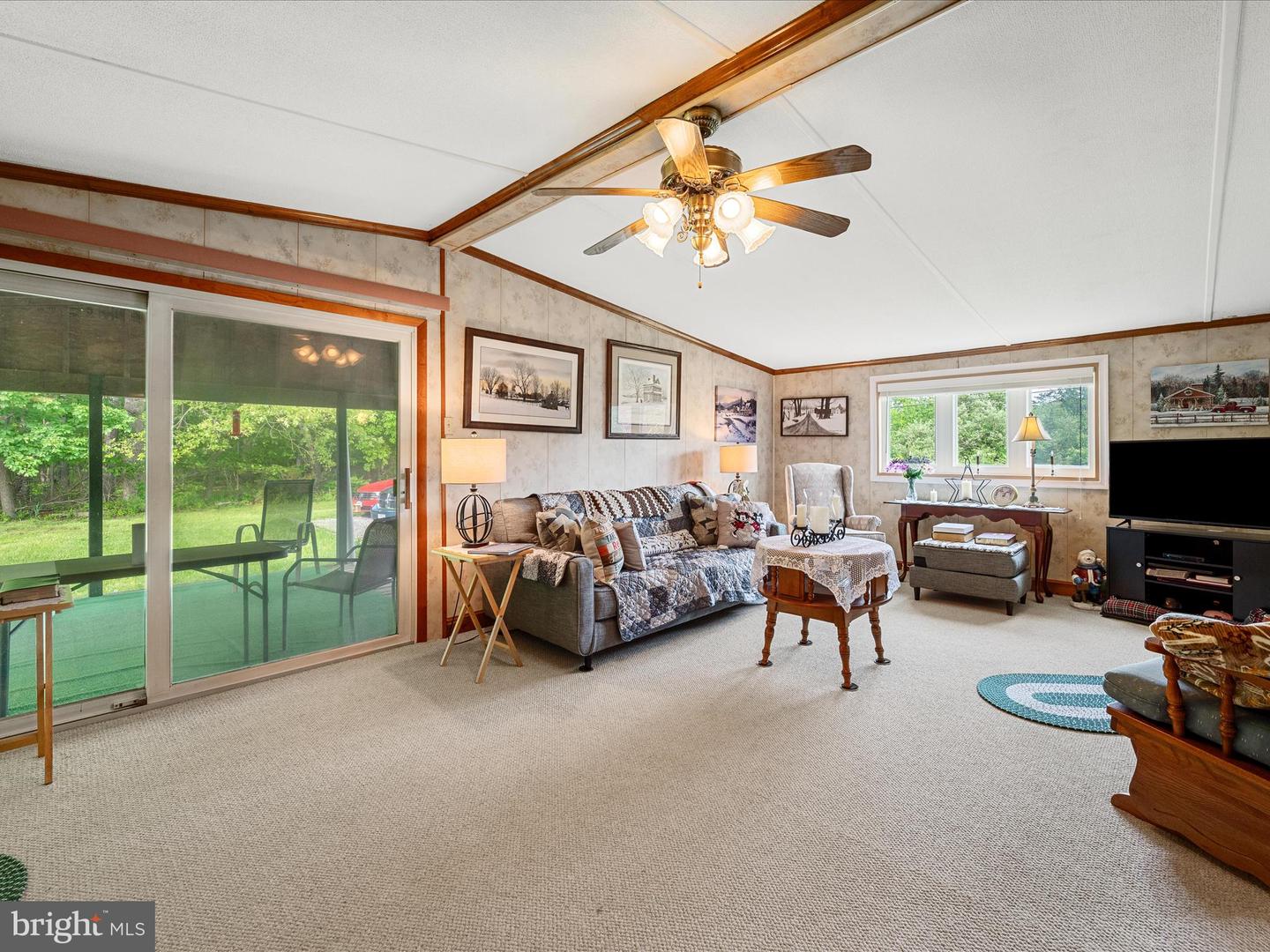 173 JOURNEYMAN LN, WHITE POST, Virginia 22663, 3 Bedrooms Bedrooms, ,2 BathroomsBathrooms,Residential,For sale,173 JOURNEYMAN LN,VAFV2034054 MLS # VAFV2034054
