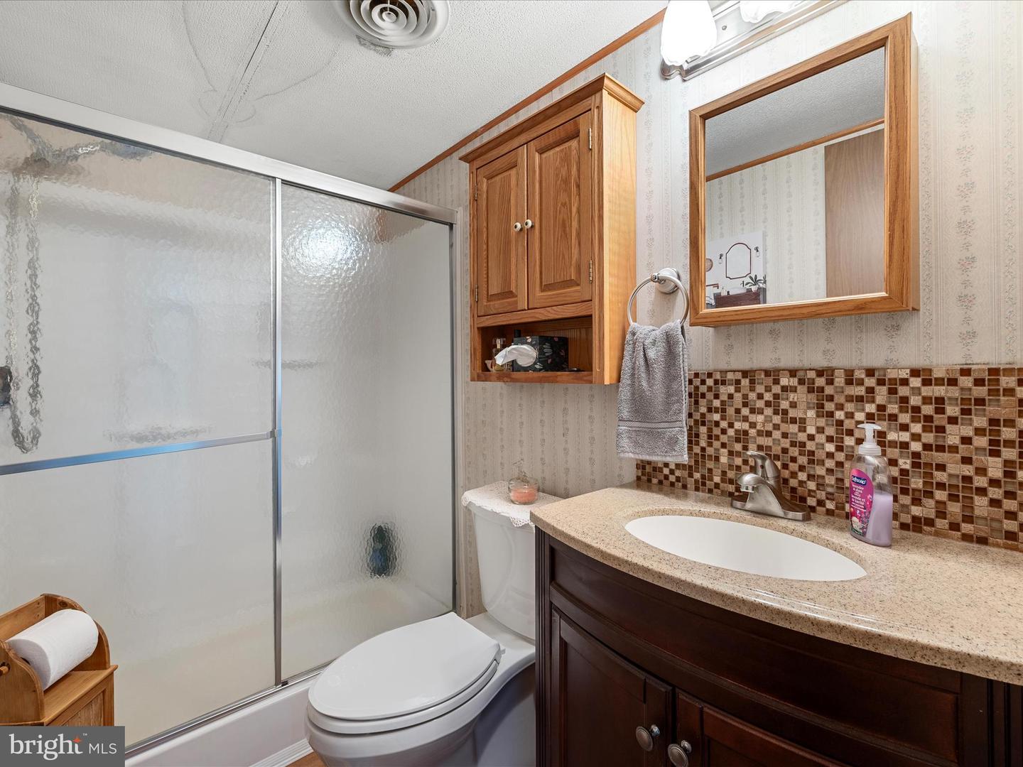 173 JOURNEYMAN LN, WHITE POST, Virginia 22663, 3 Bedrooms Bedrooms, ,2 BathroomsBathrooms,Residential,For sale,173 JOURNEYMAN LN,VAFV2034054 MLS # VAFV2034054