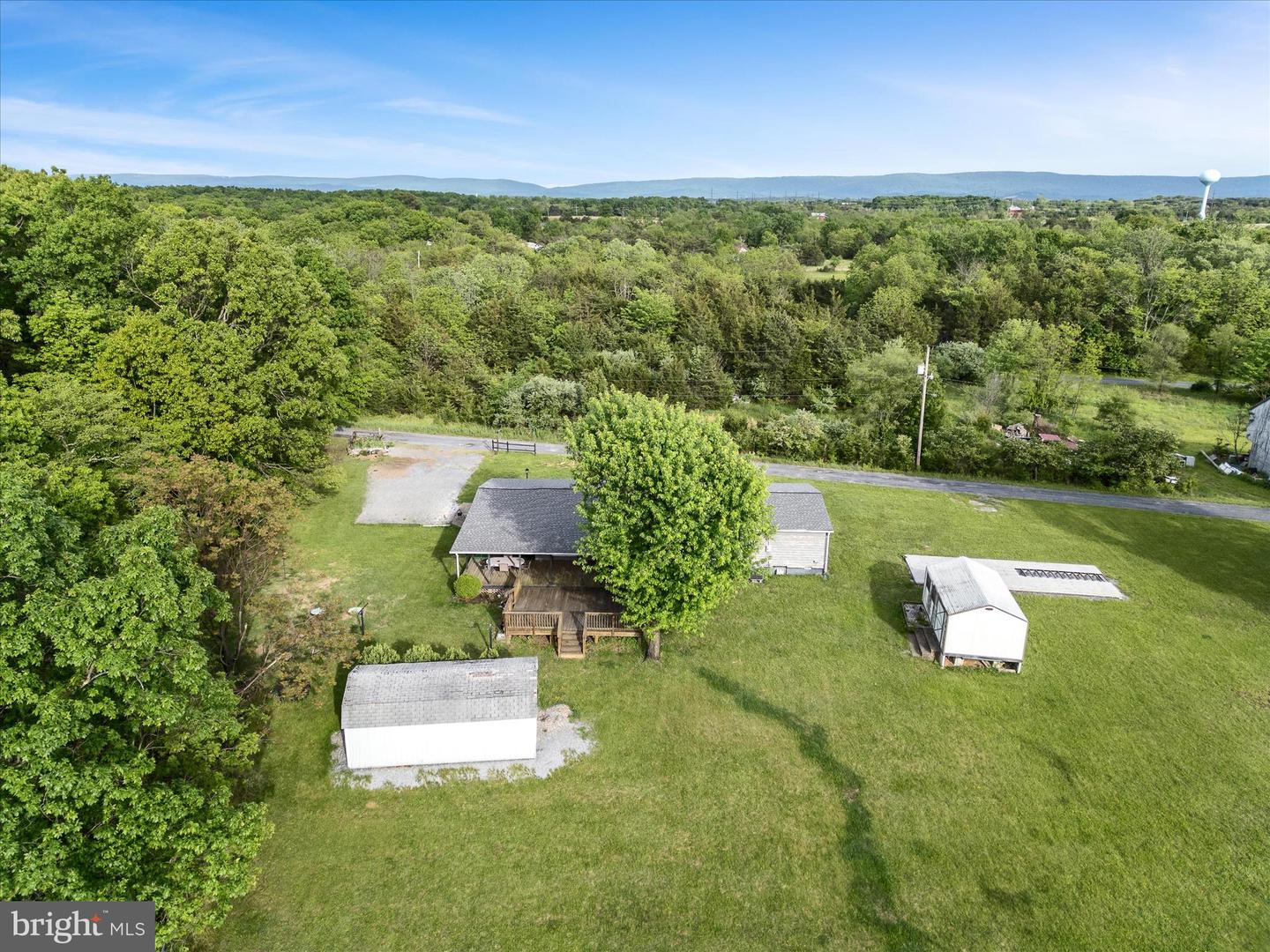 173 JOURNEYMAN LN, WHITE POST, Virginia 22663, 3 Bedrooms Bedrooms, ,2 BathroomsBathrooms,Residential,For sale,173 JOURNEYMAN LN,VAFV2034054 MLS # VAFV2034054