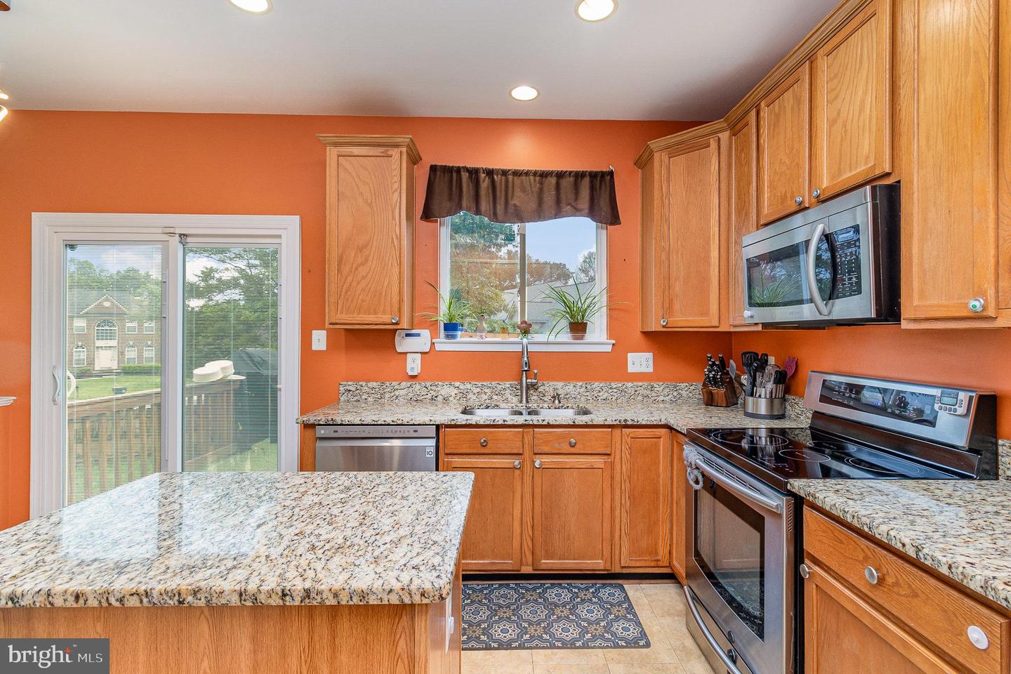 10578 TALISA LN, MANASSAS, Virginia 20112, 5 Bedrooms Bedrooms, ,3 BathroomsBathrooms,Residential,For sale,10578 TALISA LN,VAPW2094286 MLS # VAPW2094286