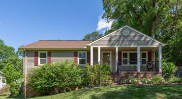 910 FICKLEN RD, FREDERICKSBURG, Virginia 22405, 4 Bedrooms Bedrooms, ,3 BathroomsBathrooms,Residential,For sale,910 FICKLEN RD,VAST2038658 MLS # VAST2038658