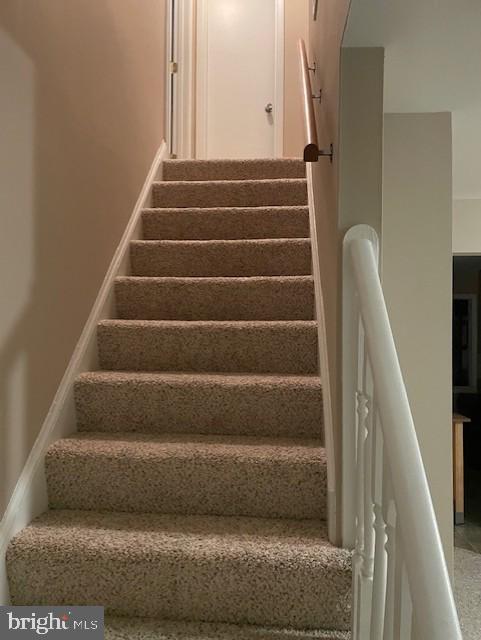13203 TREETOP CT, WOODBRIDGE, Virginia 22191, 4 Bedrooms Bedrooms, ,2 BathroomsBathrooms,Residential,For sale,13203 TREETOP CT,VAPW2094320 MLS # VAPW2094320