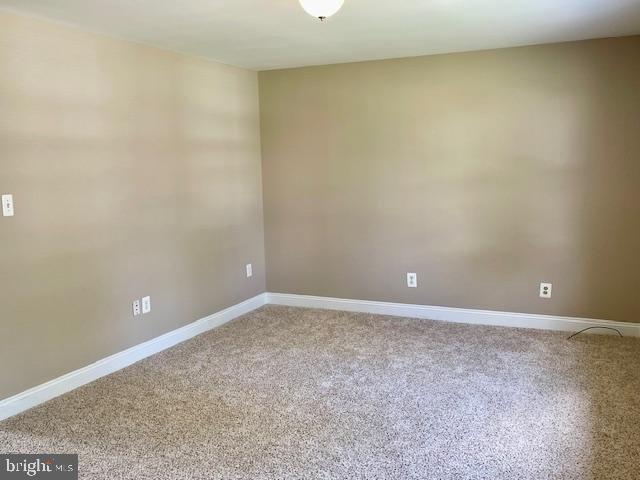 13203 TREETOP CT, WOODBRIDGE, Virginia 22191, 4 Bedrooms Bedrooms, ,2 BathroomsBathrooms,Residential,For sale,13203 TREETOP CT,VAPW2094320 MLS # VAPW2094320