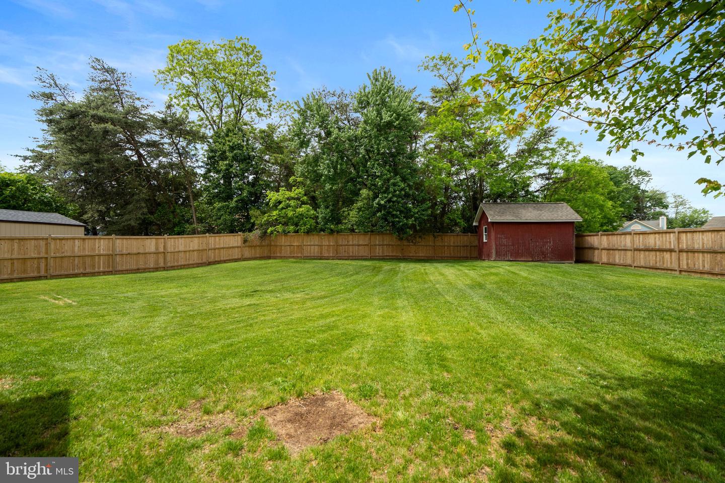 202 NUTMEG CT, STERLING, Virginia 20164, 3 Bedrooms Bedrooms, ,2 BathroomsBathrooms,Residential,For sale,202 NUTMEG CT,VALO2095992 MLS # VALO2095992
