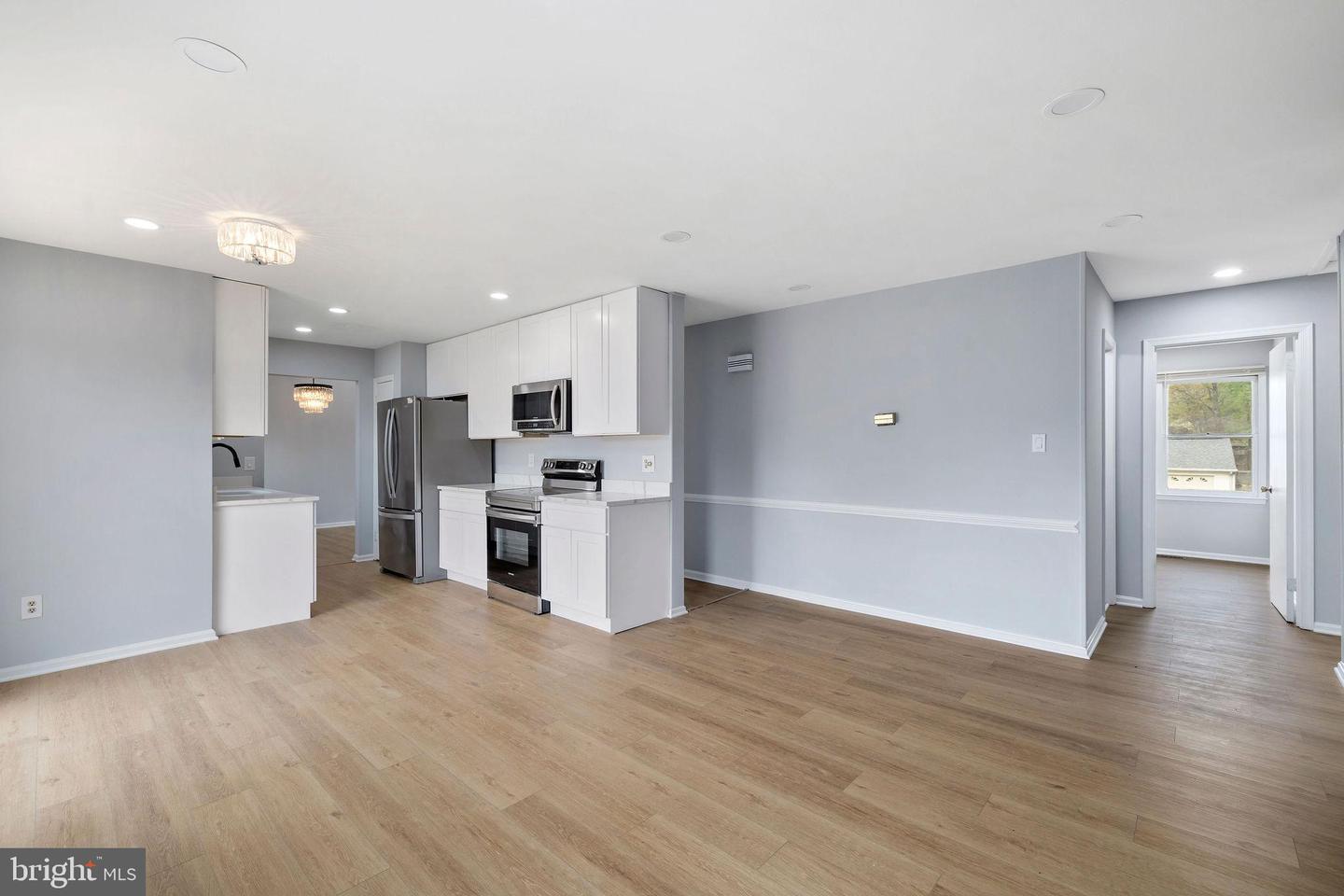 2028 MALEADY DR, HERNDON, Virginia 20170, 5 Bedrooms Bedrooms, ,3 BathroomsBathrooms,Residential,For sale,2028 MALEADY DR,VAFX2239906 MLS # VAFX2239906