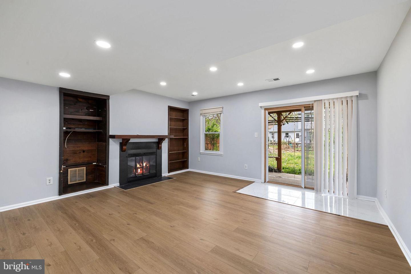 2028 MALEADY DR, HERNDON, Virginia 20170, 5 Bedrooms Bedrooms, ,3 BathroomsBathrooms,Residential,For sale,2028 MALEADY DR,VAFX2239906 MLS # VAFX2239906
