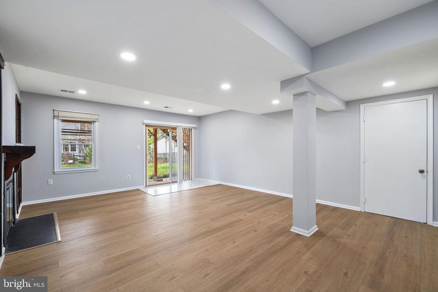 2028 MALEADY DR, HERNDON, Virginia 20170, 5 Bedrooms Bedrooms, ,3 BathroomsBathrooms,Residential,For sale,2028 MALEADY DR,VAFX2239906 MLS # VAFX2239906