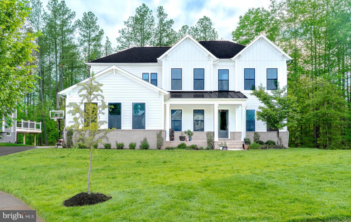23883 EBONY EYES CT, ALDIE, Virginia 20105, 4 Bedrooms Bedrooms, ,4 BathroomsBathrooms,Residential,For sale,23883 EBONY EYES CT,VALO2096026 MLS # VALO2096026